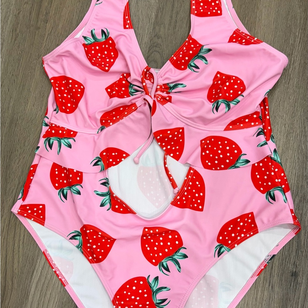 Strawberry Print cutout Swimsuit - Pink